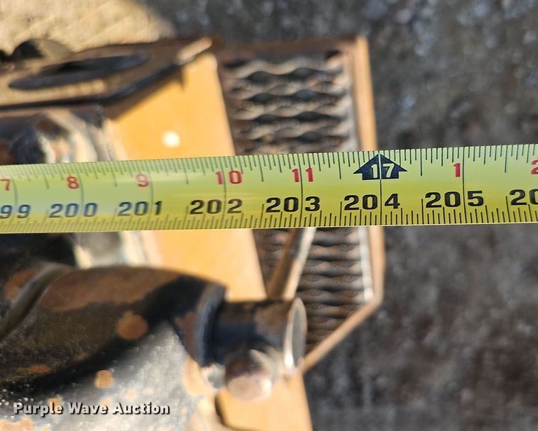 image for item DQ8522 2007 Peterbilt PB330  utility / service truck