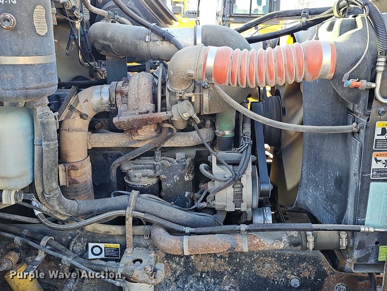 image for item DQ8522 2007 Peterbilt PB330  utility / service truck