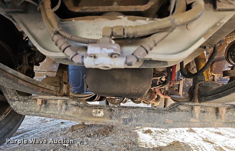 image for item DQ8522 2007 Peterbilt PB330  utility / service truck