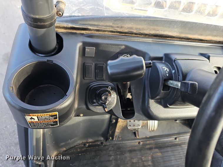 image for item DQ8527 2016 Kubota RTV X1140  utility vehicle