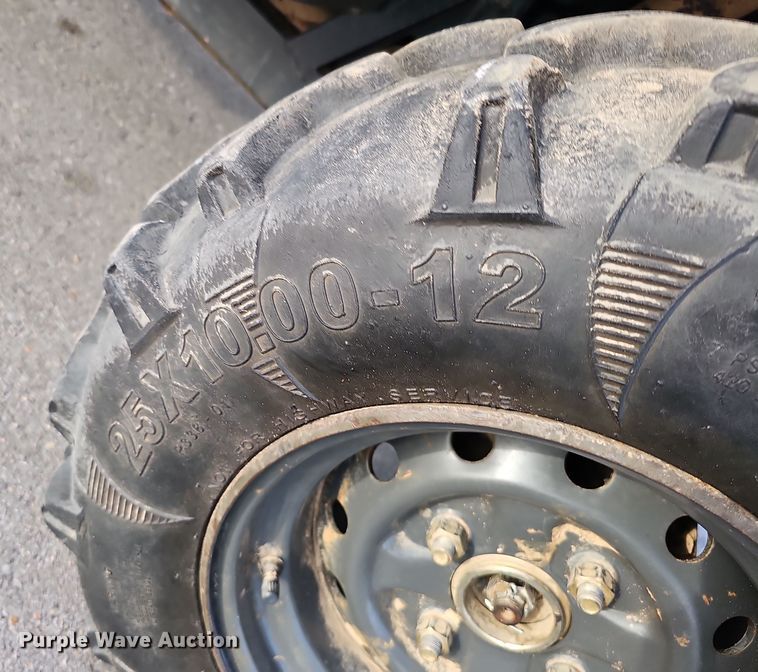 image for item DQ8527 2016 Kubota RTV X1140  utility vehicle