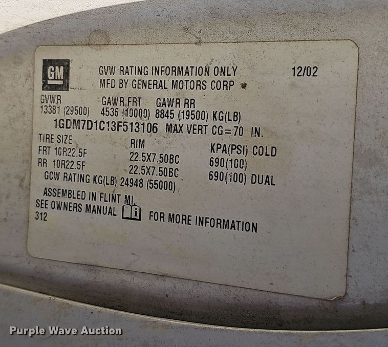 image for item DQ8528 2003 GMC C7500  flatbed truck