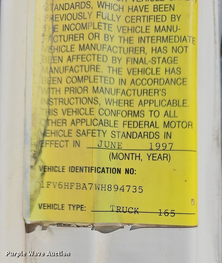 image for item DR5789 1998 Freightliner FL70  crane truck