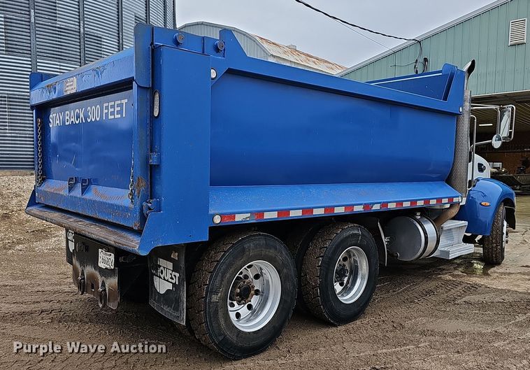 image for item DR5909 2008 Peterbilt 340  dump truck