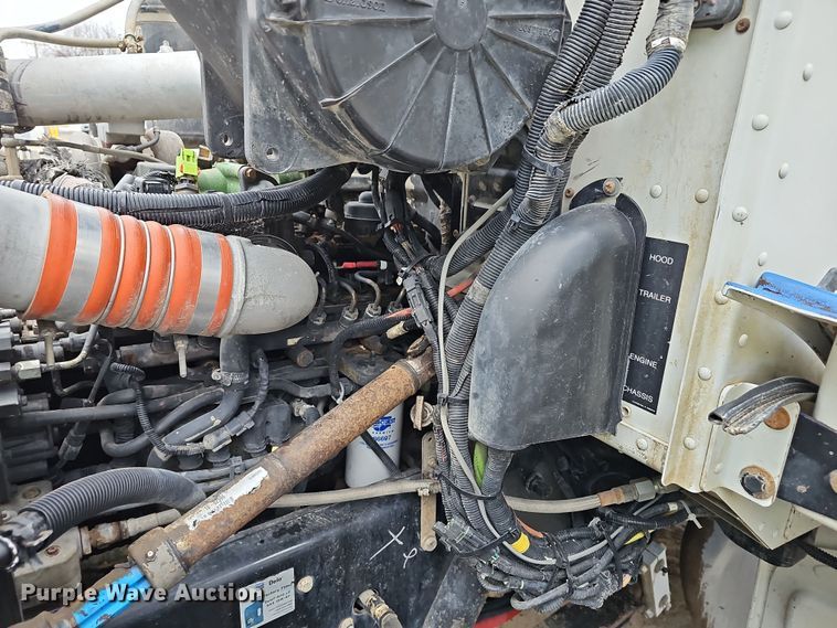 image for item DR5909 2008 Peterbilt 340  dump truck