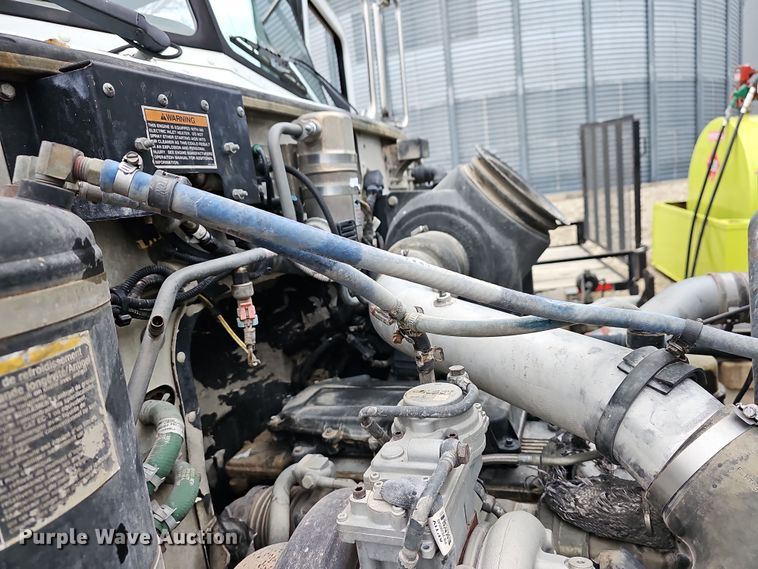 image for item DR5909 2008 Peterbilt 340  dump truck