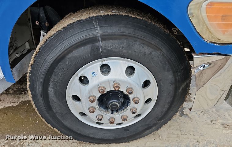 image for item DR5909 2008 Peterbilt 340  dump truck