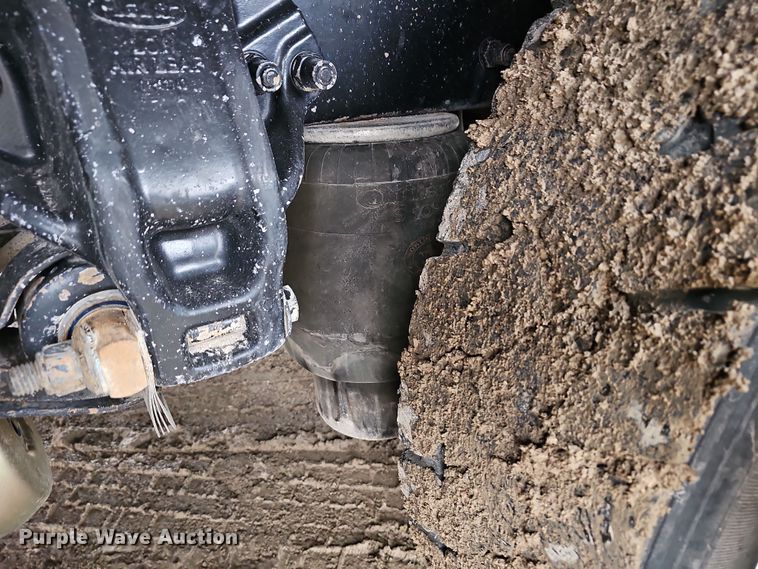 image for item DR5909 2008 Peterbilt 340  dump truck