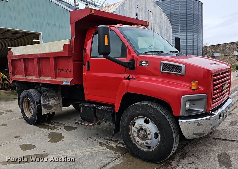 image for item DR5914 2003  Chevrolet C7500  dump truck