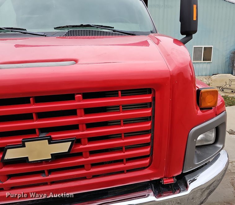 image for item DR5914 2003  Chevrolet C7500  dump truck