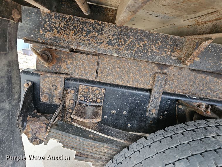 image for item DR5914 2003  Chevrolet C7500  dump truck