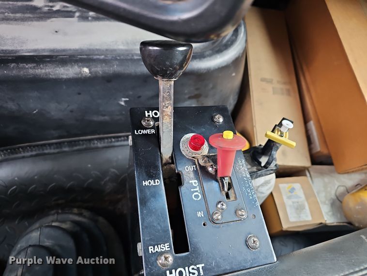 image for item DR5914 2003  Chevrolet C7500  dump truck