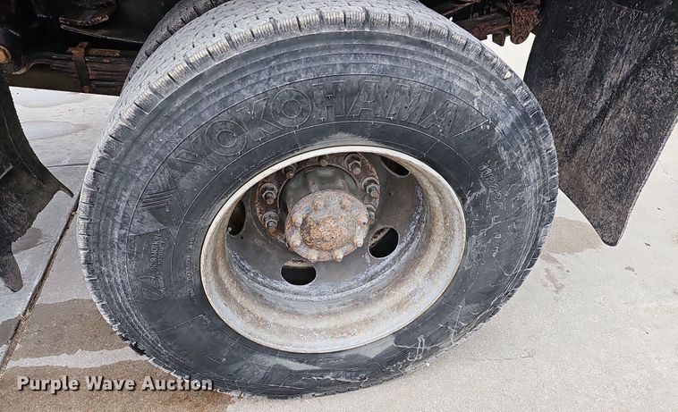 image for item DR5914 2003  Chevrolet C7500  dump truck