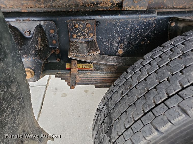 image for item DR5914 2003  Chevrolet C7500  dump truck