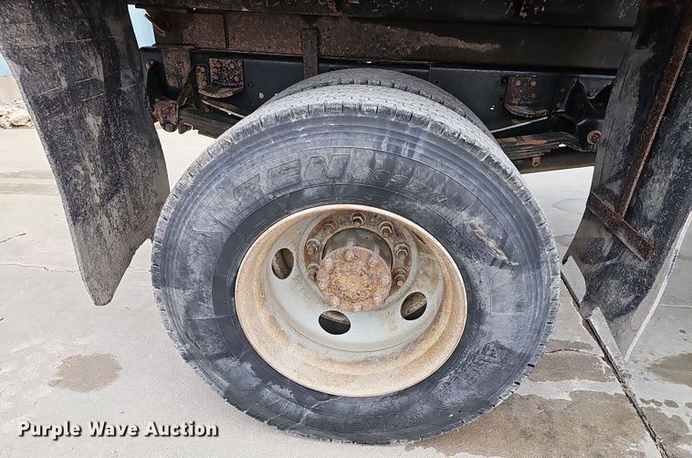 image for item DR5914 2003  Chevrolet C7500  dump truck