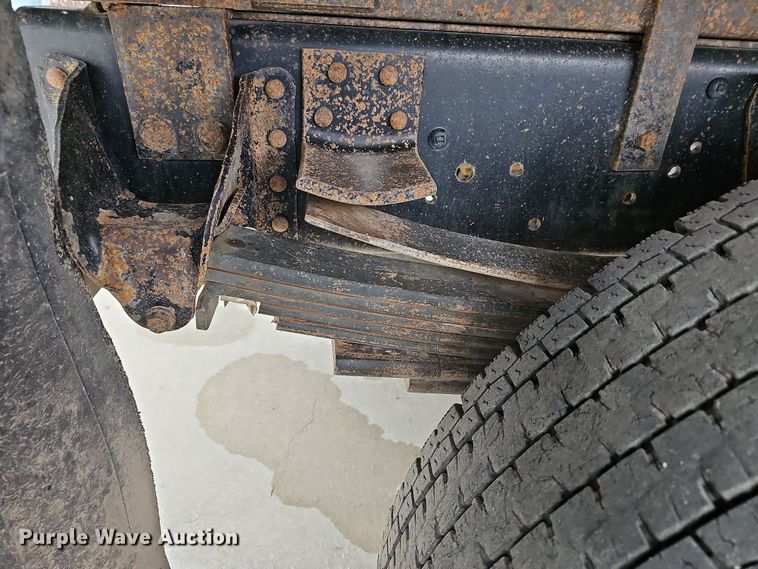 image for item DR5914 2003  Chevrolet C7500  dump truck