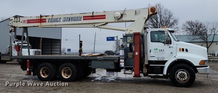 image for item DR7786 2000 Sterling L8500  crane truck