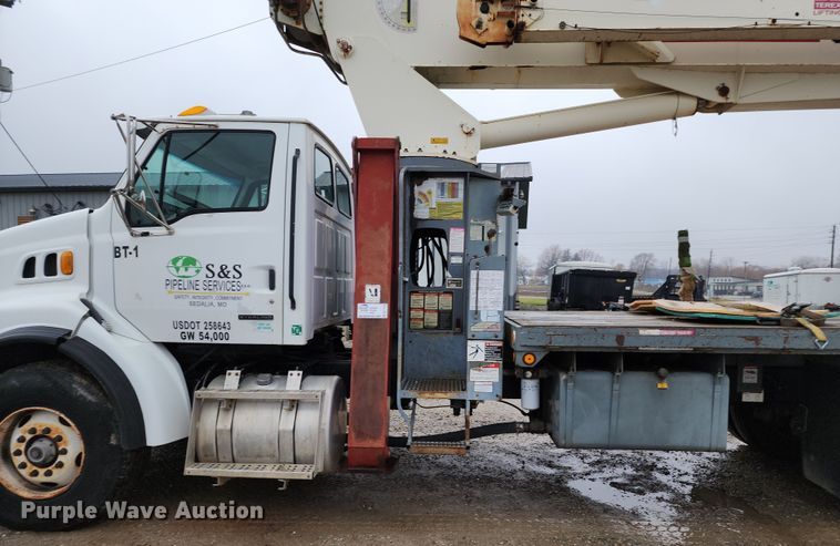 image for item DR7786 2000 Sterling L8500  crane truck