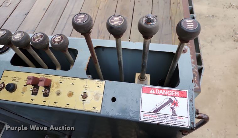 image for item DR7786 2000 Sterling L8500  crane truck