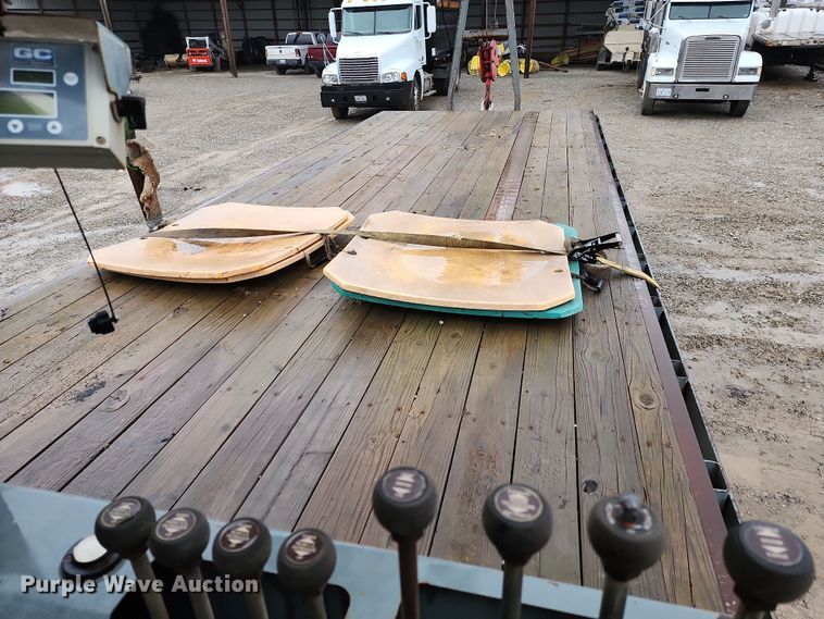 image for item DR7786 2000 Sterling L8500  crane truck