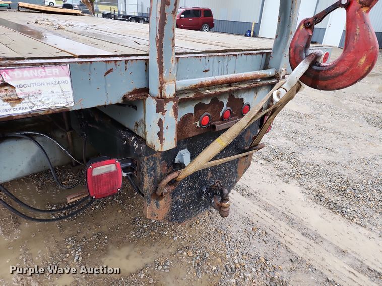 image for item DR7786 2000 Sterling L8500  crane truck