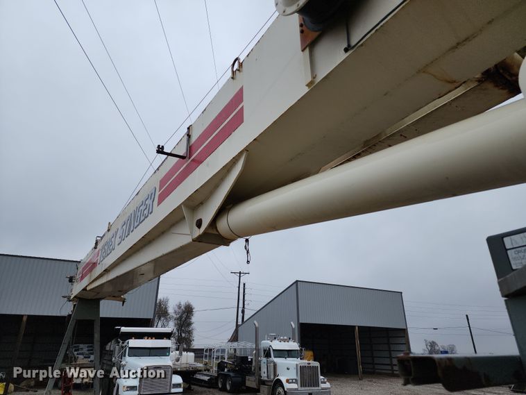 image for item DR7786 2000 Sterling L8500  crane truck