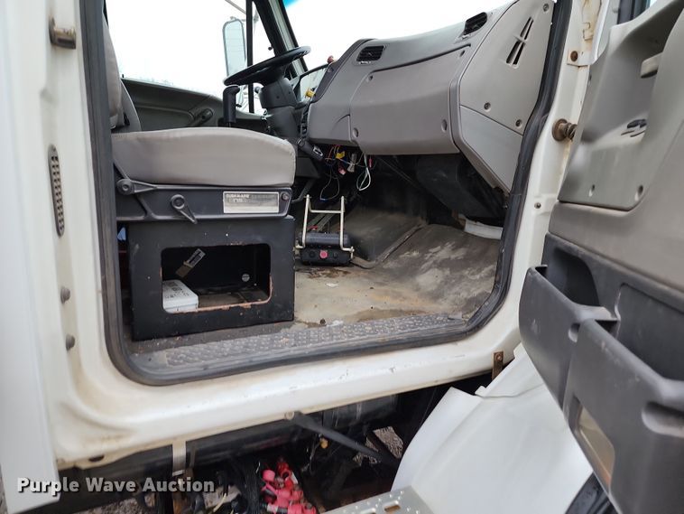 image for item DR7786 2000 Sterling L8500  crane truck