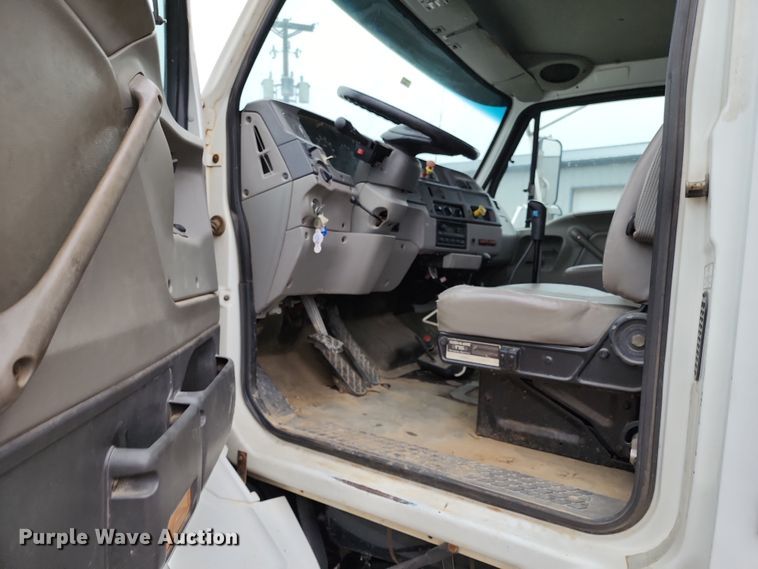 image for item DR7786 2000 Sterling L8500  crane truck