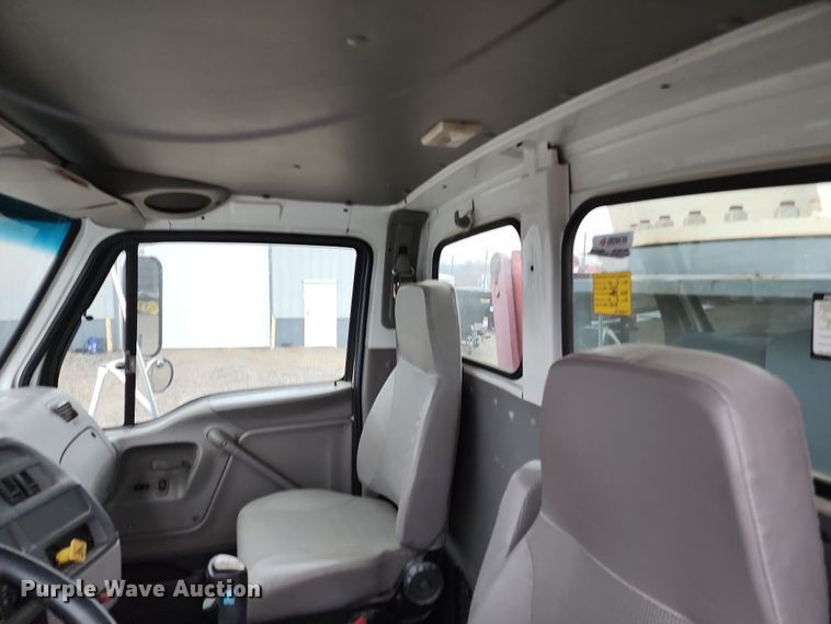 image for item DR7786 2000 Sterling L8500  crane truck