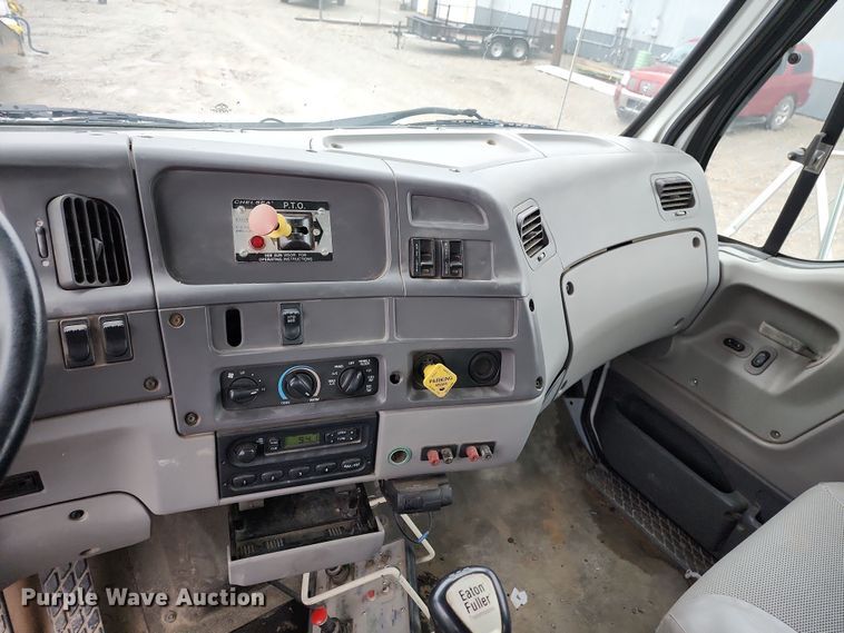 image for item DR7786 2000 Sterling L8500  crane truck