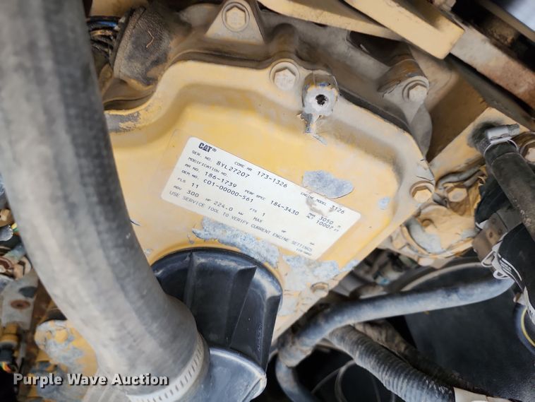 image for item DR7786 2000 Sterling L8500  crane truck