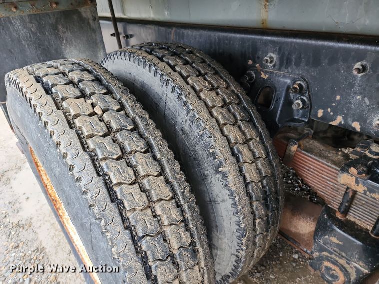 image for item DR7786 2000 Sterling L8500  crane truck