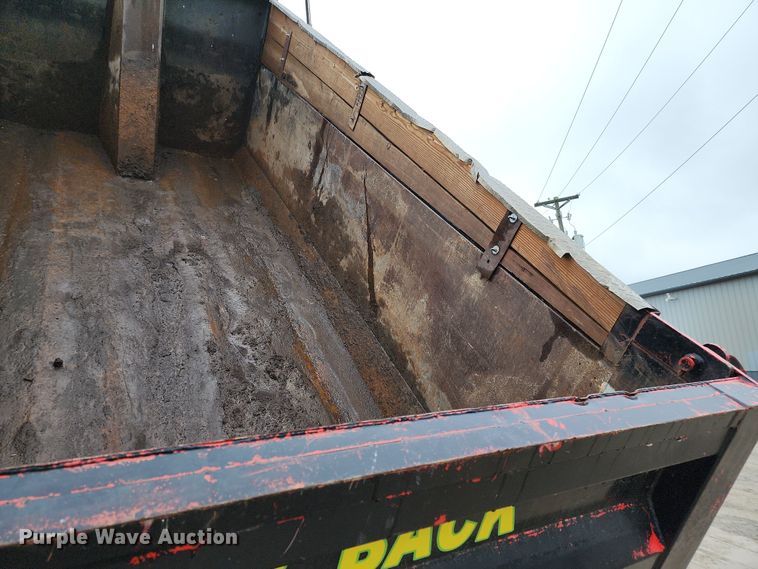 image for item DR7787 1990 Freightliner FLD120  dump truck