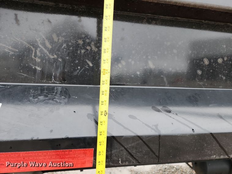 image for item DR7787 1990 Freightliner FLD120  dump truck