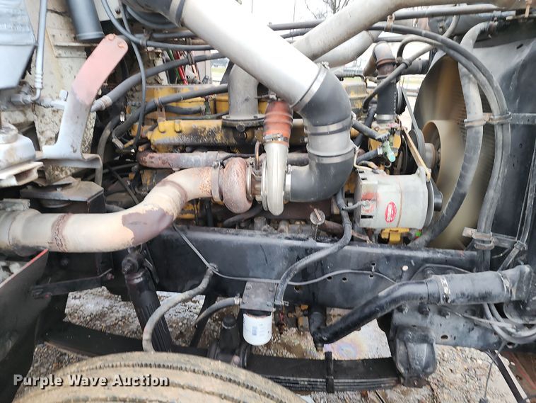 image for item DR7787 1990 Freightliner FLD120  dump truck