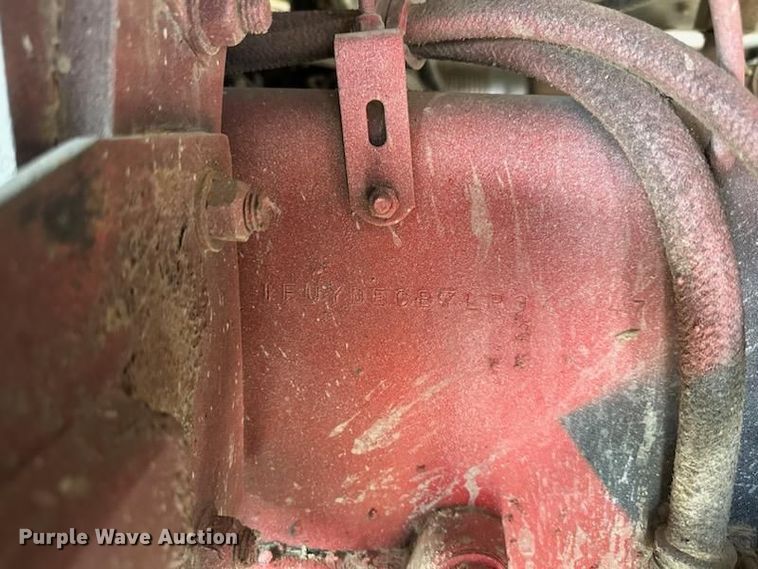 image for item DR7787 1990 Freightliner FLD120  dump truck