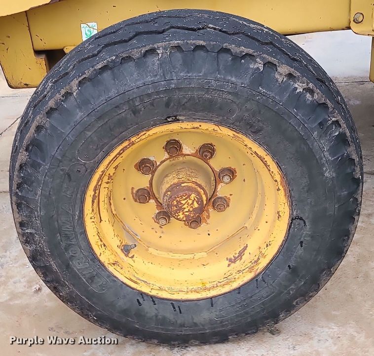 image for item DR7790 1990 Caterpillar 426 Series II  backhoe