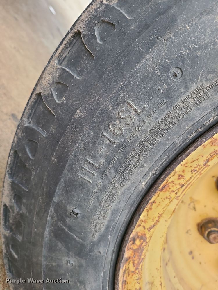 image for item DR7790 1990 Caterpillar 426 Series II  backhoe