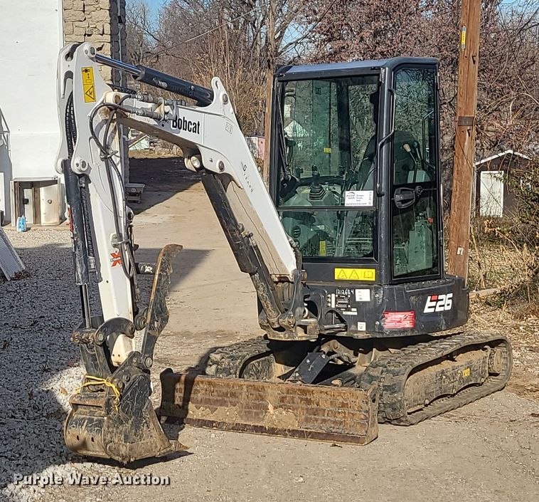 image for item DR7818 2020 Bobcat E26  mini excavator