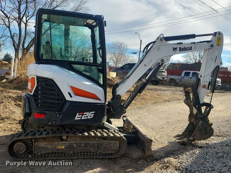 image for item DR7818 2020 Bobcat E26  mini excavator
