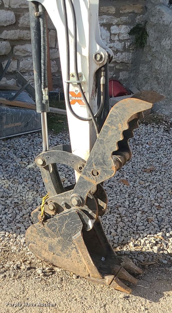 image for item DR7818 2020 Bobcat E26  mini excavator