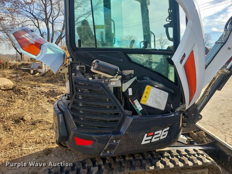 image for item DR7818 2020 Bobcat E26  mini excavator