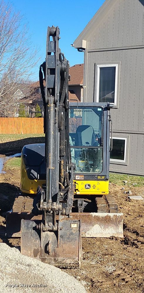 image for item DR7838 2016 John Deere 60G  mini excavator