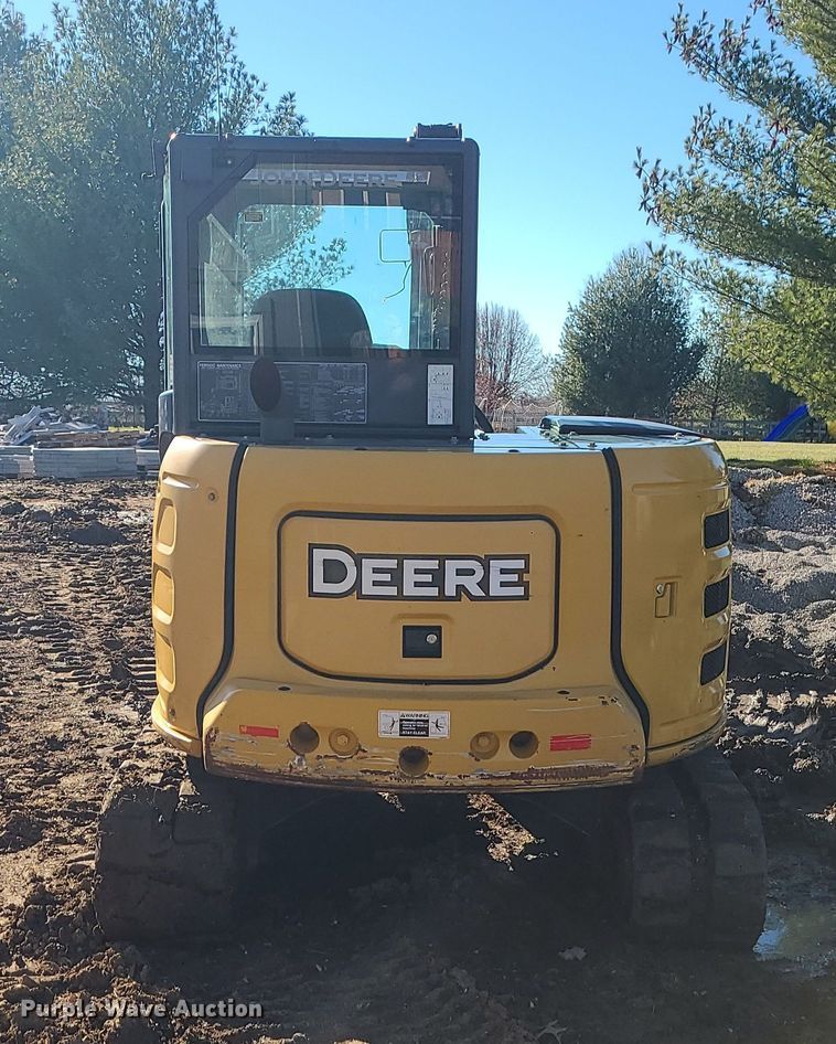 image for item DR7838 2016 John Deere 60G  mini excavator