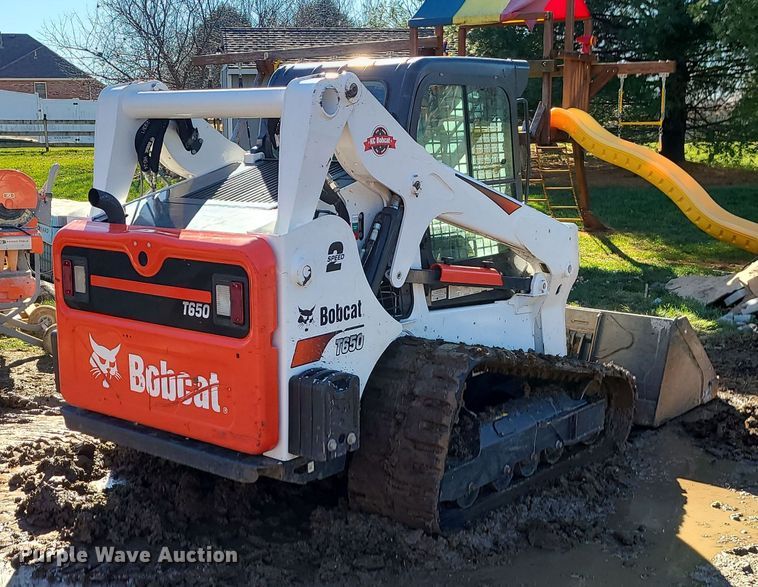 image for item DR7839 2019 Bobcat T650  tracked skid steer loader