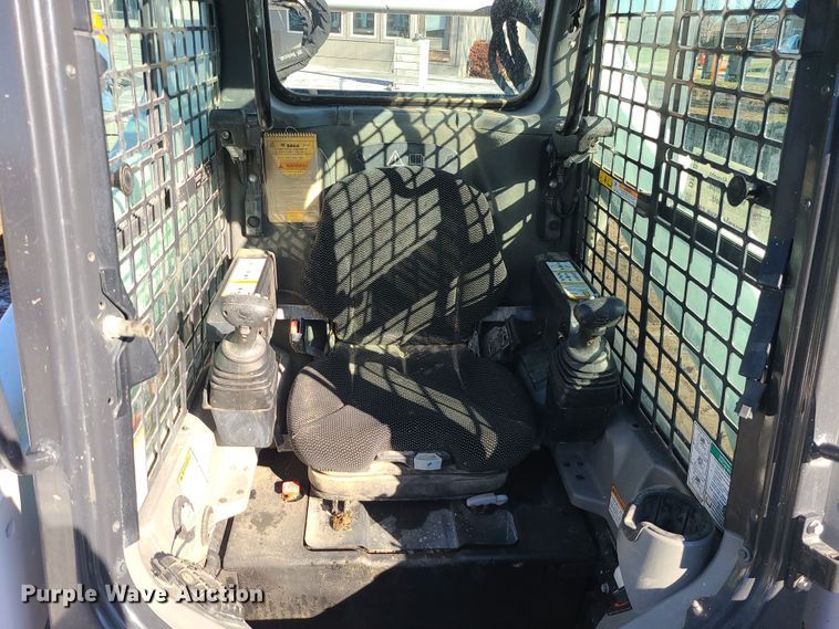 image for item DR7839 2019 Bobcat T650  tracked skid steer loader