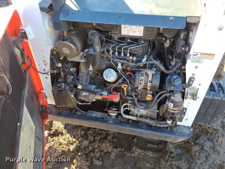 image for item DR7839 2019 Bobcat T650  tracked skid steer loader
