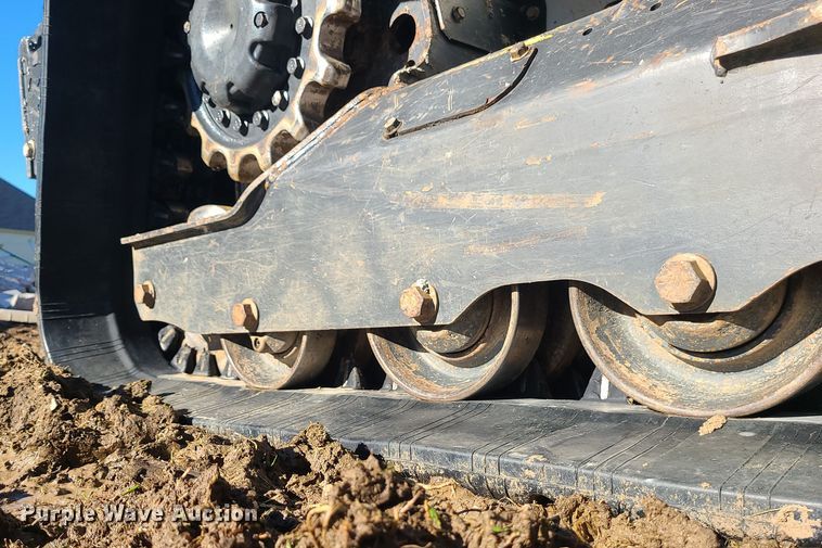 image for item DR7839 2019 Bobcat T650  tracked skid steer loader