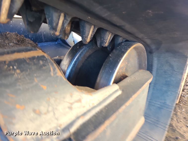 image for item DR7840 2020 Bobcat T650  tracked skid steer loader