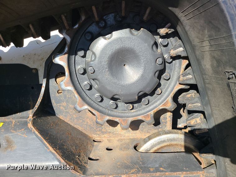 image for item DR7840 2020 Bobcat T650  tracked skid steer loader